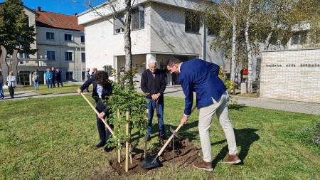 Posaditev drevesa prijateljstva z Vicchiem (Špela Kranjc) (19)